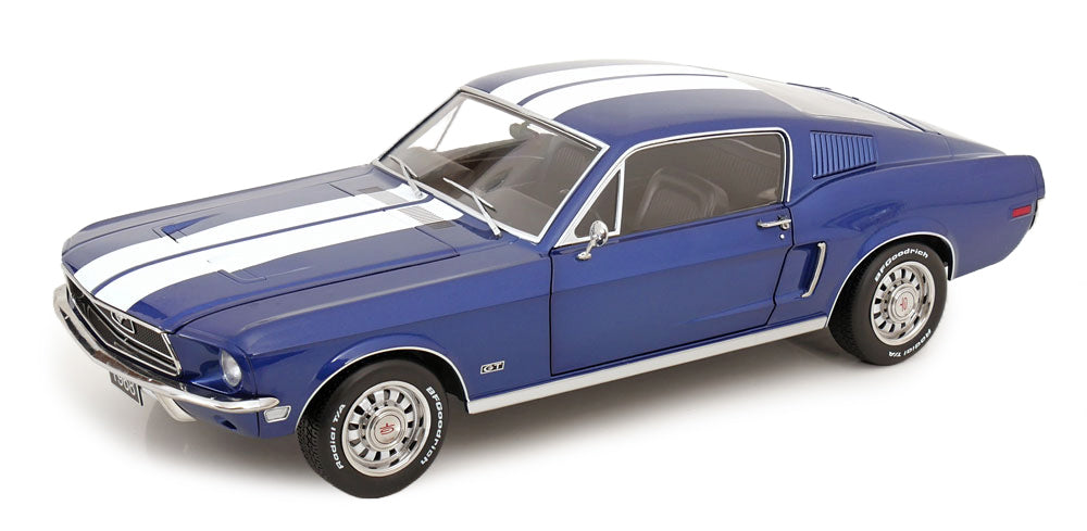 FORD MUSTANG GT FASTBACK BLUE METALLIC & WHITE 1968
