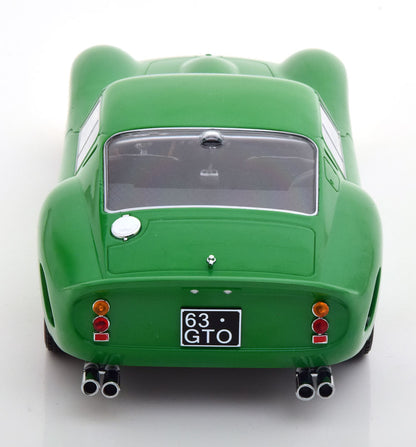 FERRARI 250 GTO 1962 GREEN &amp; YELLOW WITH 4 DIFFERENT DECAL SETS