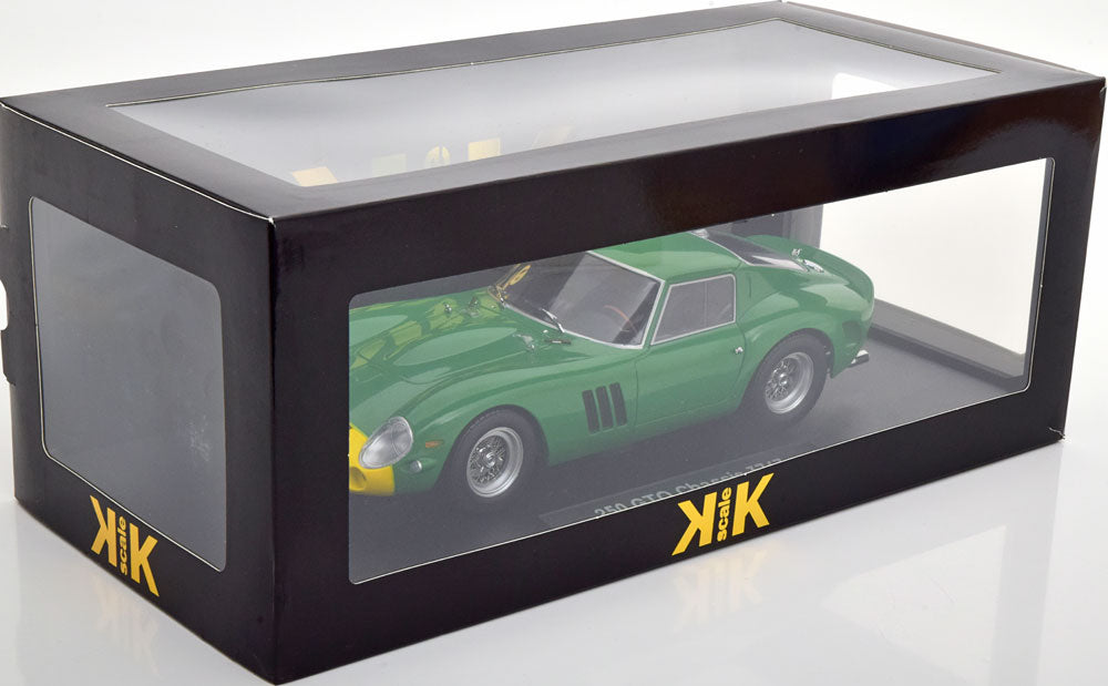 FERRARI 250 GTO 1962 GREEN &amp; YELLOW WITH 4 DIFFERENT DECAL SETS