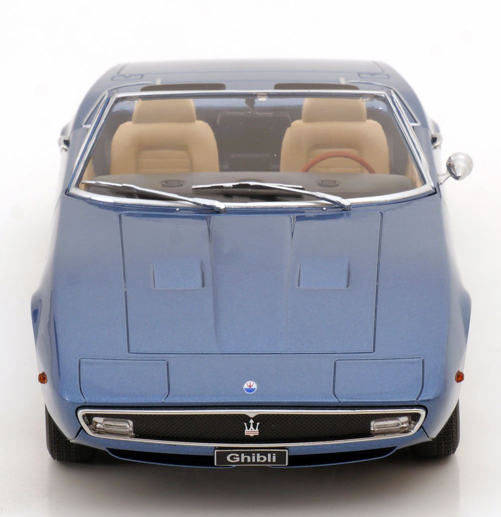 MASERATI GHIBLI SPYDER LIGHT BLUE METALLIC WITH SPOKE RIMS 1970