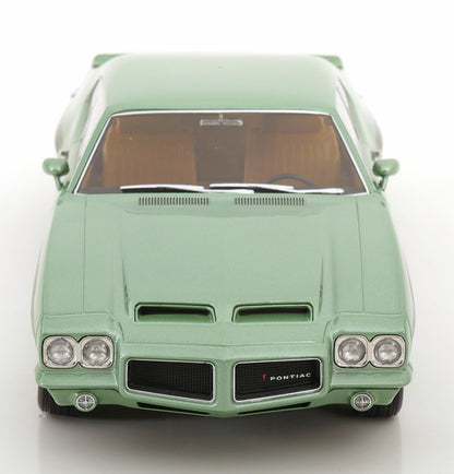 PONTIAC LEMANS GTO LIGHT GREEN METALLIC 1972