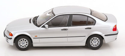 BMW 3ER E46 LIMOUSINE SILVER 1999