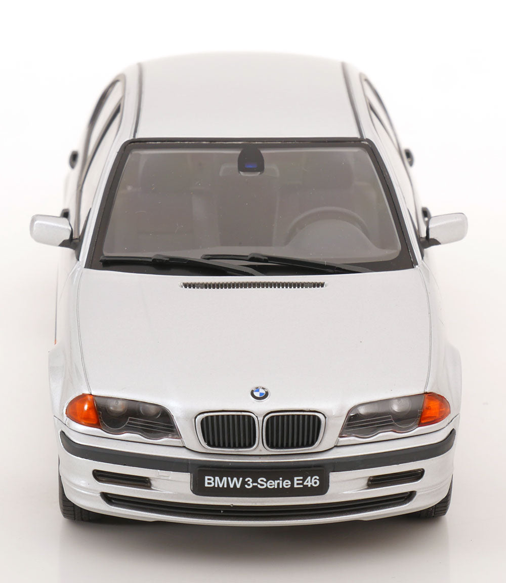BMW 3ER E46 LIMOUSINE SILVER 1999