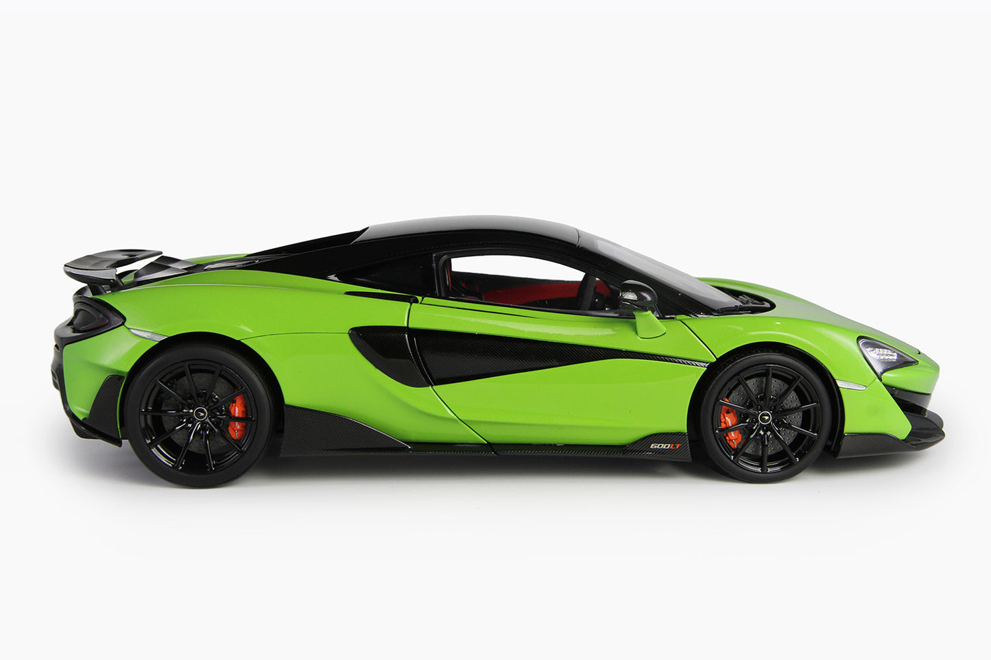 McLAREN 600LT GREEN