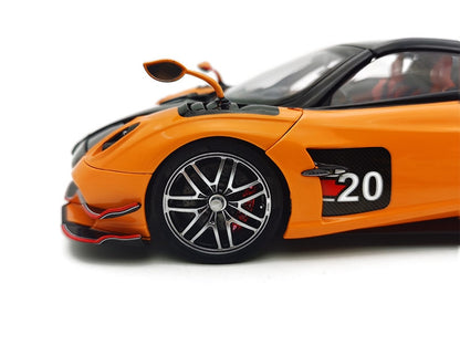 PAGANI HUAYRA BC ROADSTER ORANGE