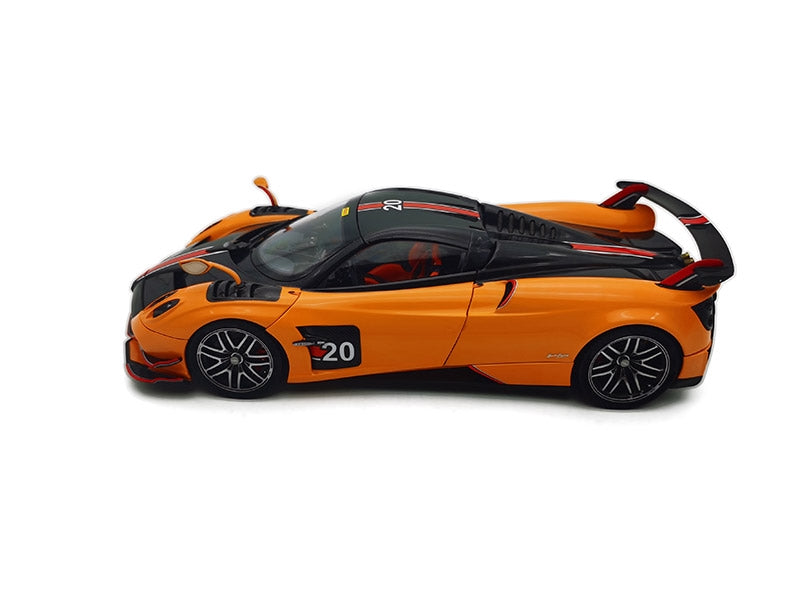 PAGANI HUAYRA BC ROADSTER ORANGE