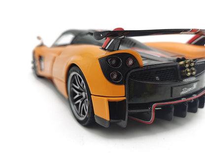 PAGANI HUAYRA BC ROADSTER ORANGE