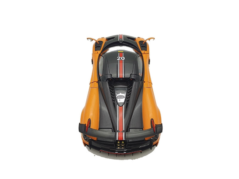 PAGANI HUAYRA BC ROADSTER ORANGE