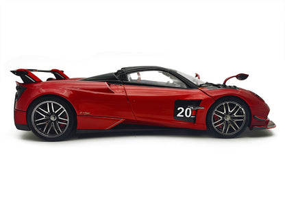 PAGANI HUAYRA BC ROADSTER RED