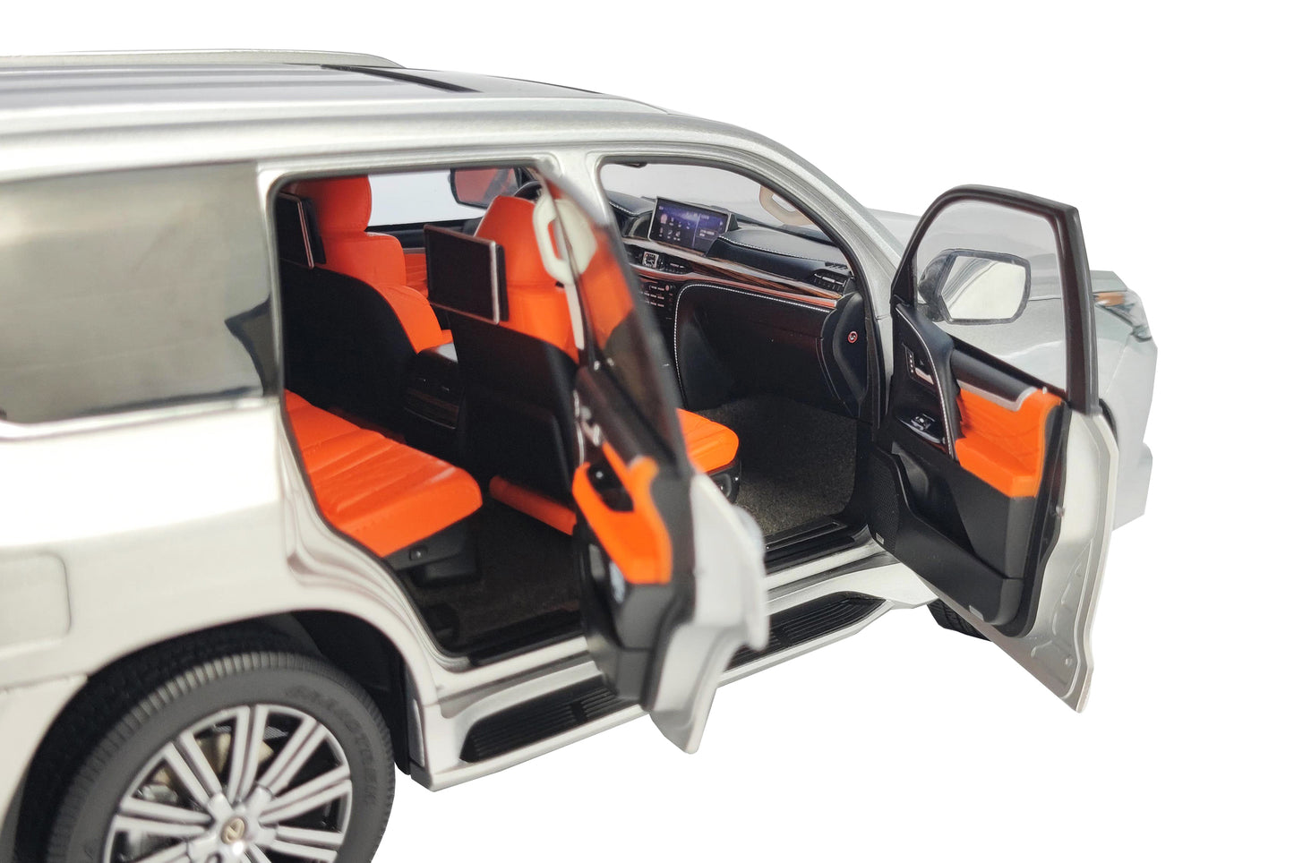 LEXUS LX570 SILVER