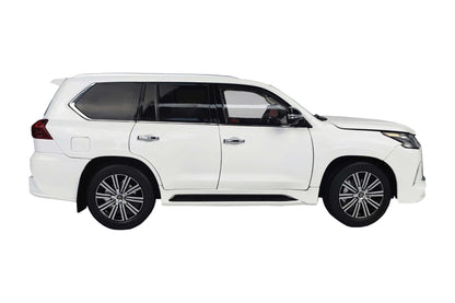 LEXUS LX570 WHITE