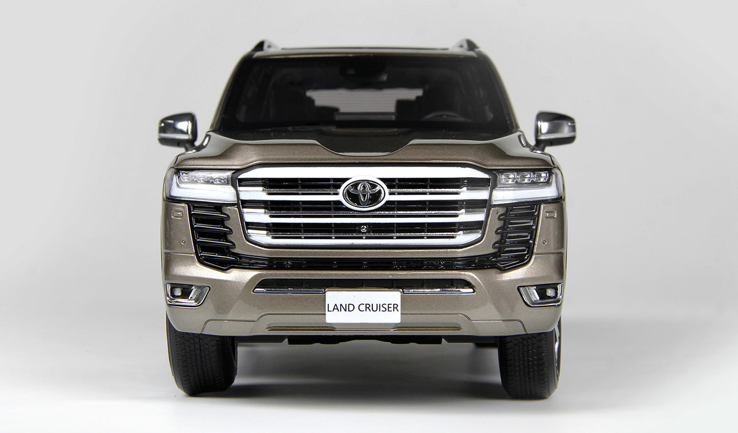 TOYOTA LAND CRUISER 300-ZX GOLD