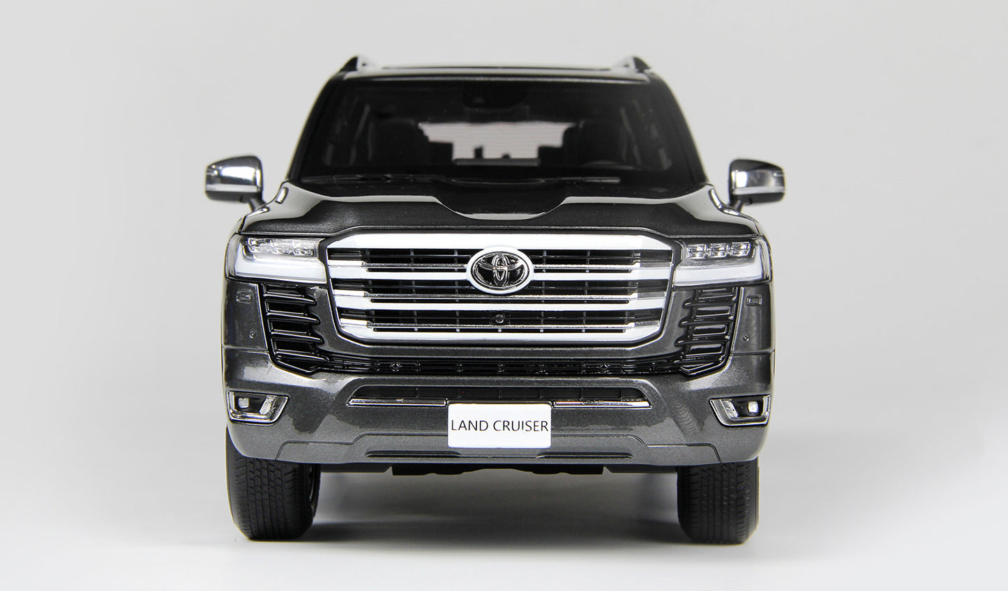 TOYOTA LAND CRUISER 300-ZX GREY