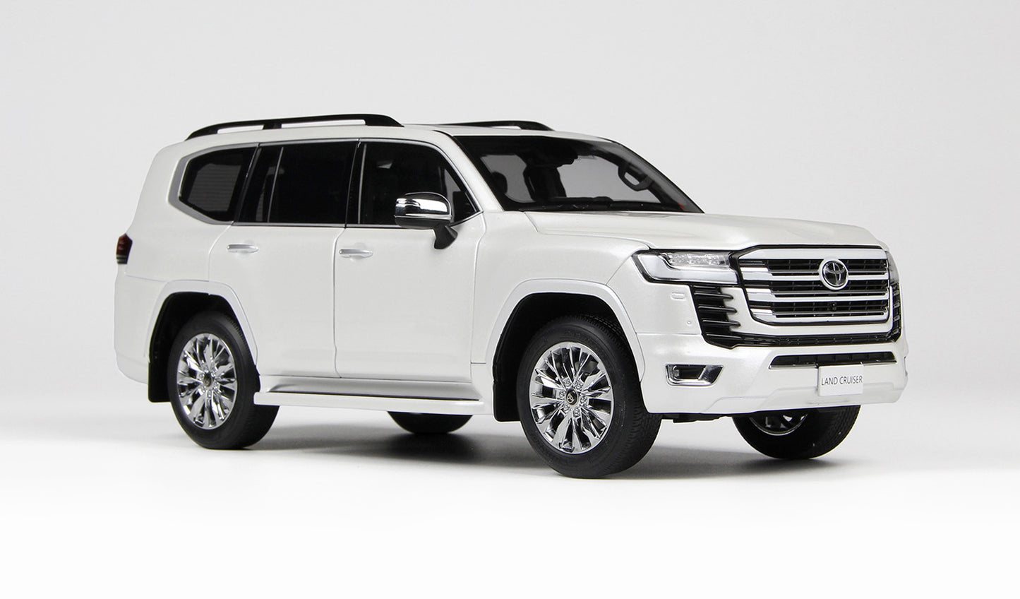 TOYOTA LAND CRUISER 300-ZX WHITE