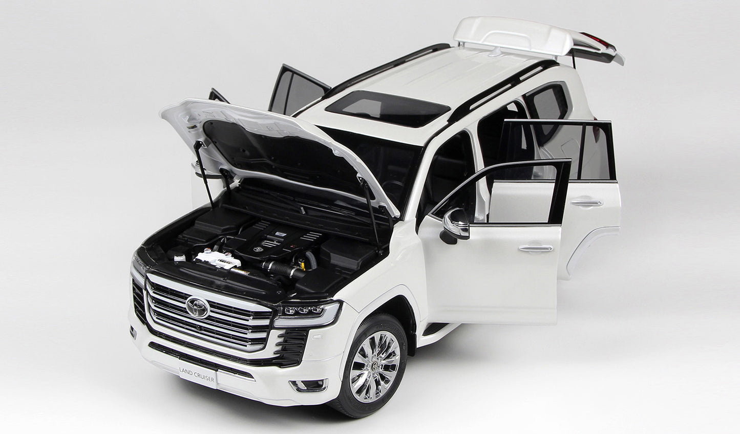 TOYOTA LAND CRUISER 300-ZX WHITE