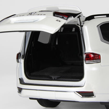 TOYOTA LAND CRUISER 300-ZX WHITE