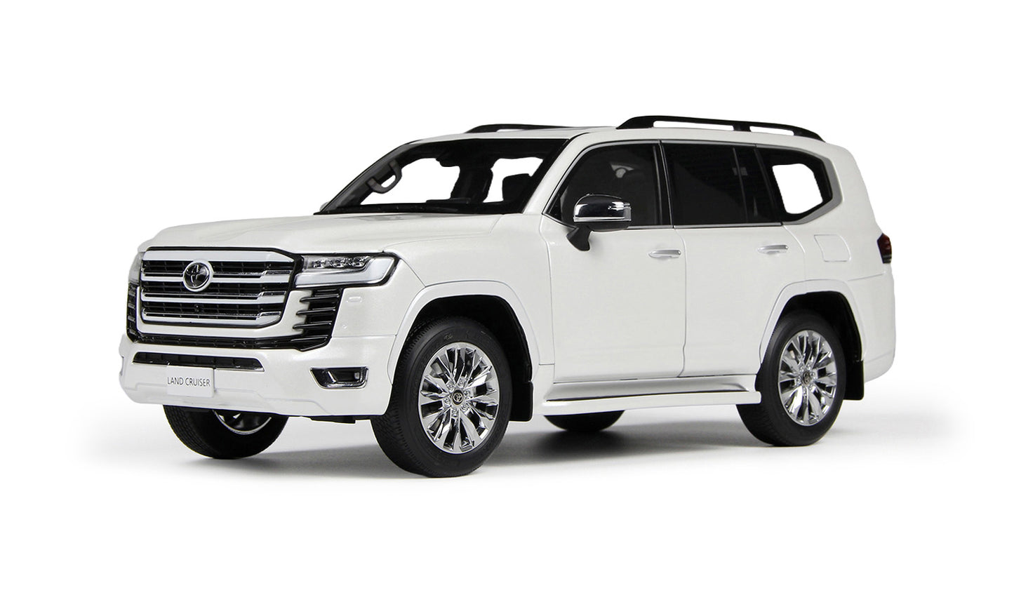 TOYOTA LAND CRUISER 300-ZX WHITE