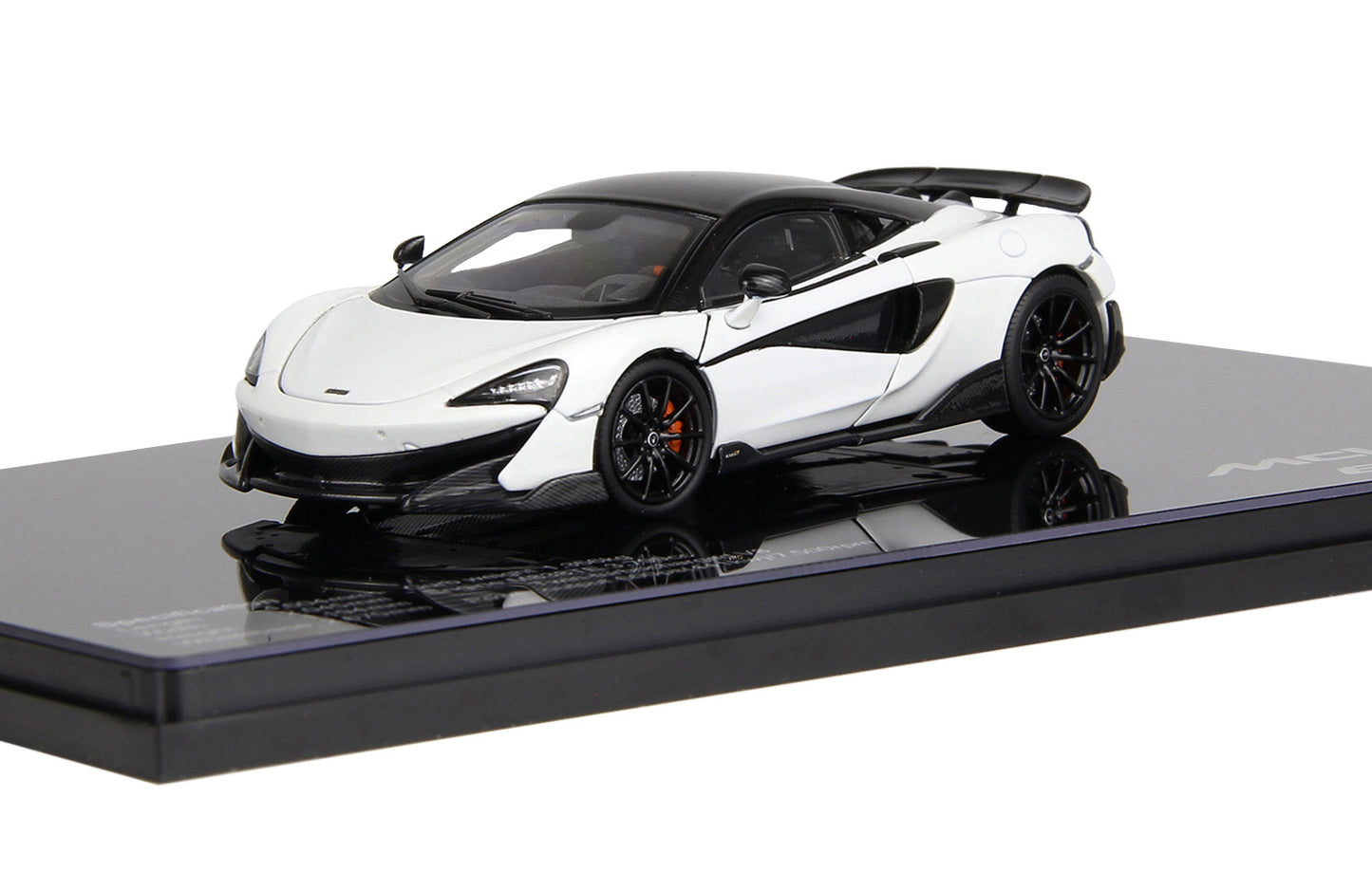 McLAREN 600LT WHITE
