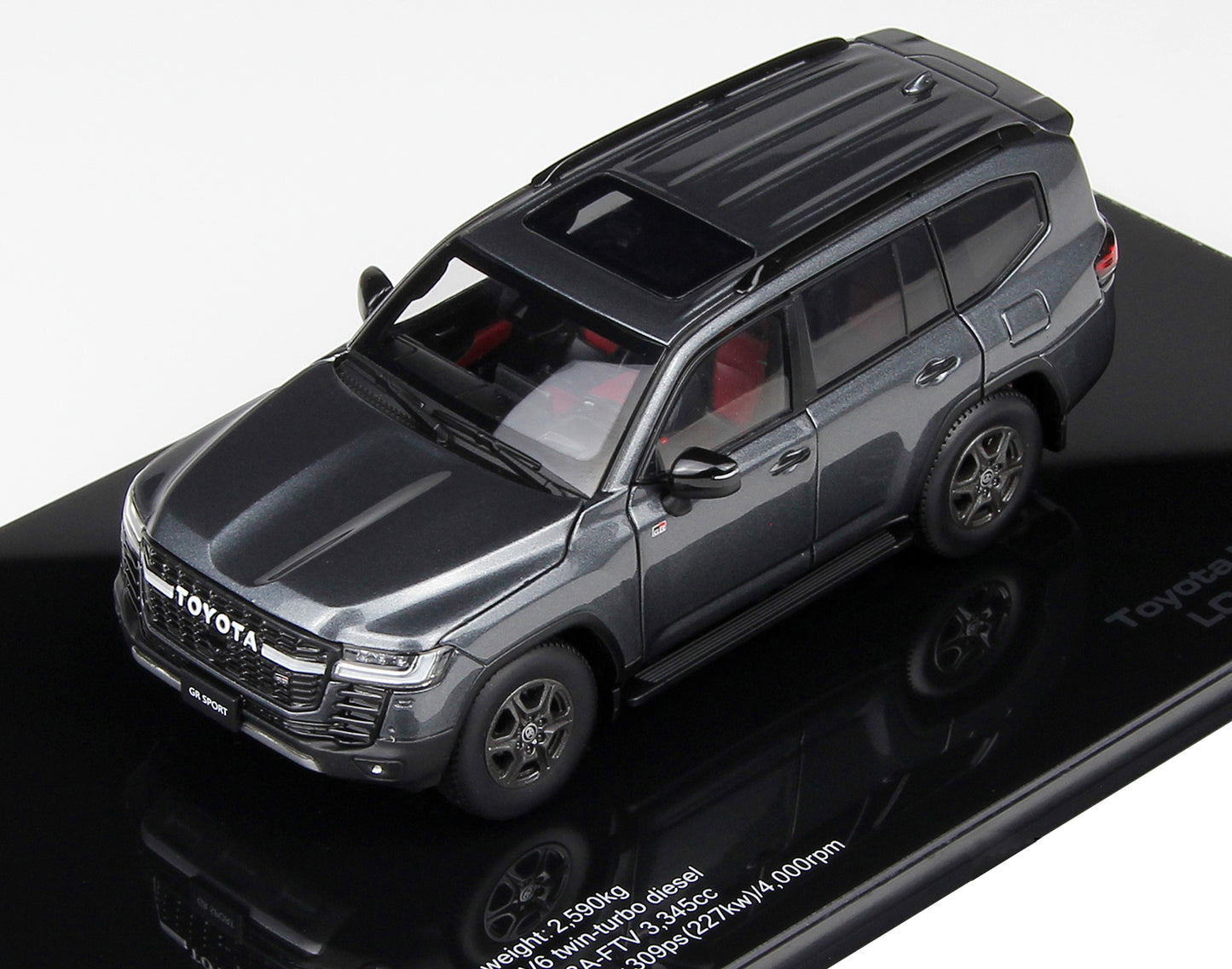 TOYOTA LAND CRUISER 300-GR SPORT GREY
