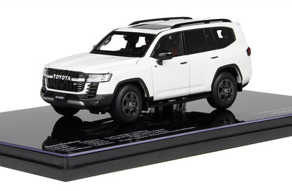 TOYOTA LAND CRUISER 300-GR SPORT WHITE