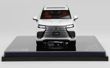 LEXUS LX600 WHITE