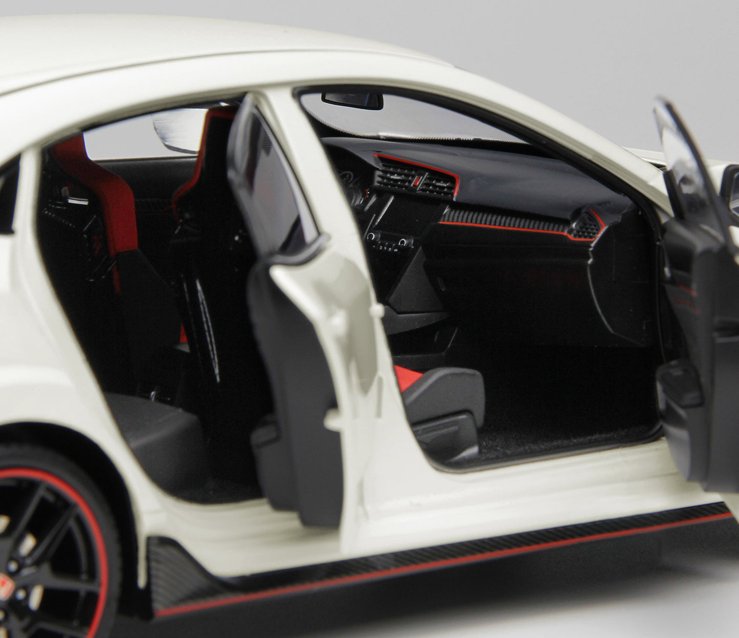 HONDA CIVIC TYPE R FK8 CHAMPION WHITE 2020