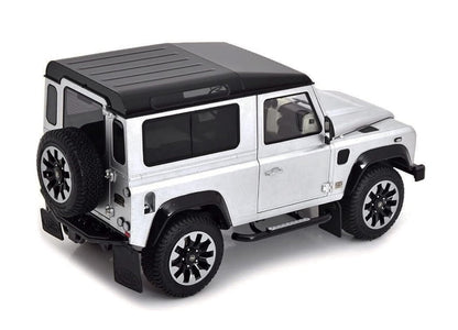 LAND ROVER DEFENDER 90 WORKS V8 70TH EDITION SILVER 2018