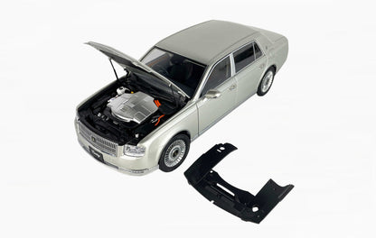TOYOTA CENTURY SILVER