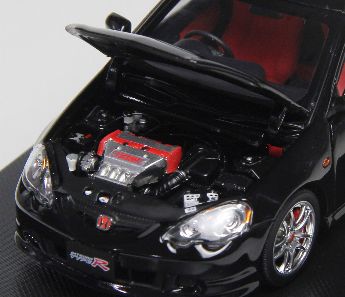 HONDA INTEGRA DC5 TYPE-R PEARL BLACK