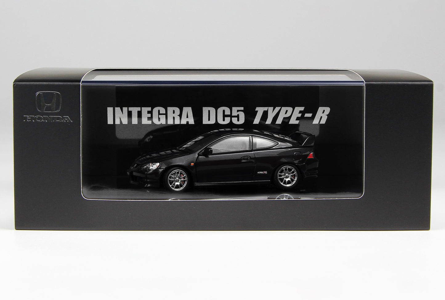 HONDA INTEGRA DC5 TYPE-R PEARL BLACK