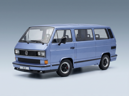 VOLKSWAGEN - T3 PORSCHE B32 MINIBUS 1984 - LIGHT BLUE