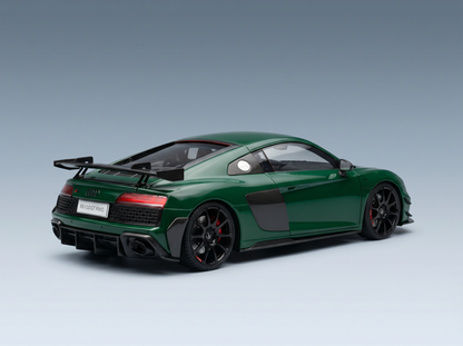 Groene Audi R8 V10 GT RWD-schaalmodelauto van Vroomi, met zwarte velgen en carbonaccenten