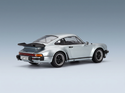 PORSCHE - 911 930 3.3L TURBO COUPE 1977 - SILVER