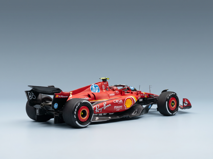 Rotes Ferrari-F1-Modellauto mit Shell-, Ray-Ban- und HP-Logos, präsentiert von Vroomi für Sammler.