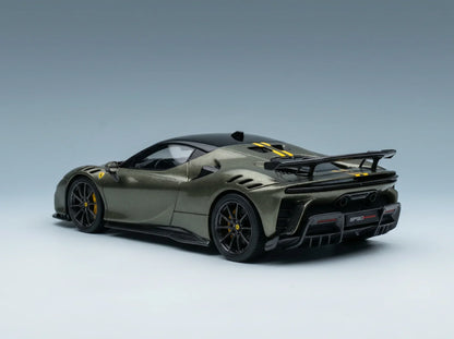 FERRARI - SF90 XX STRADALE 2024 - VERDE MASONI - MATGROEN-ZWART Vroomi Schaalmodellenwinkel