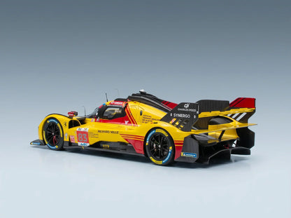 FERRARI - 499P 3,0 L TURBO V6 TEAM AF CORSE N.º 83 24 h de Le Mans 2024 ROBERT KUBICA - ROBERT SHWARTZMAN - YIFEI YE - CON VITRINA - AMARILLO Y ROJO Vroomi Tienda de maquetas de coches a escala