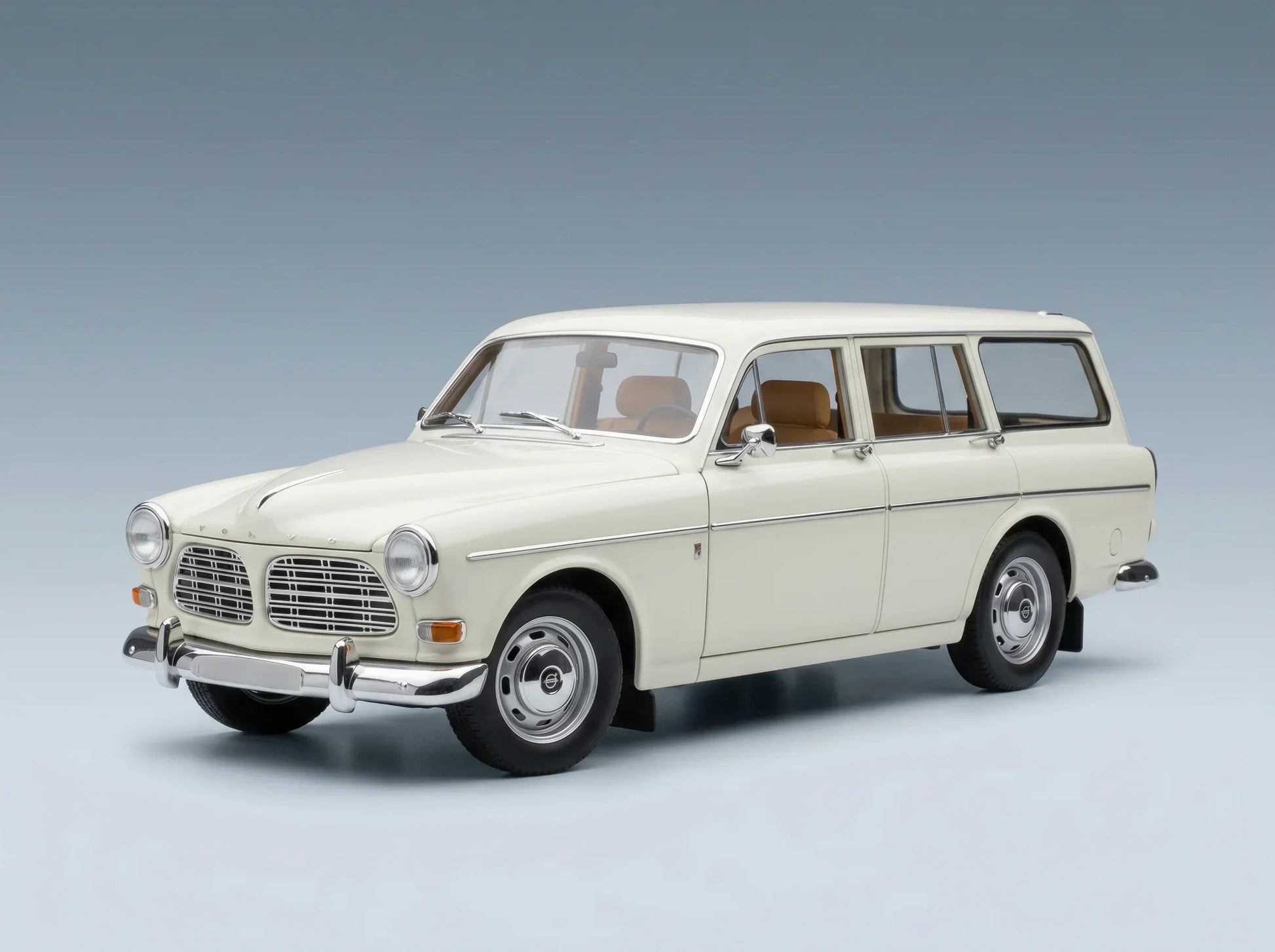 VOLVO - AMAZON BREAK SW BREAK 1968 - BLANC Boutique de modèles réduits Vroomi