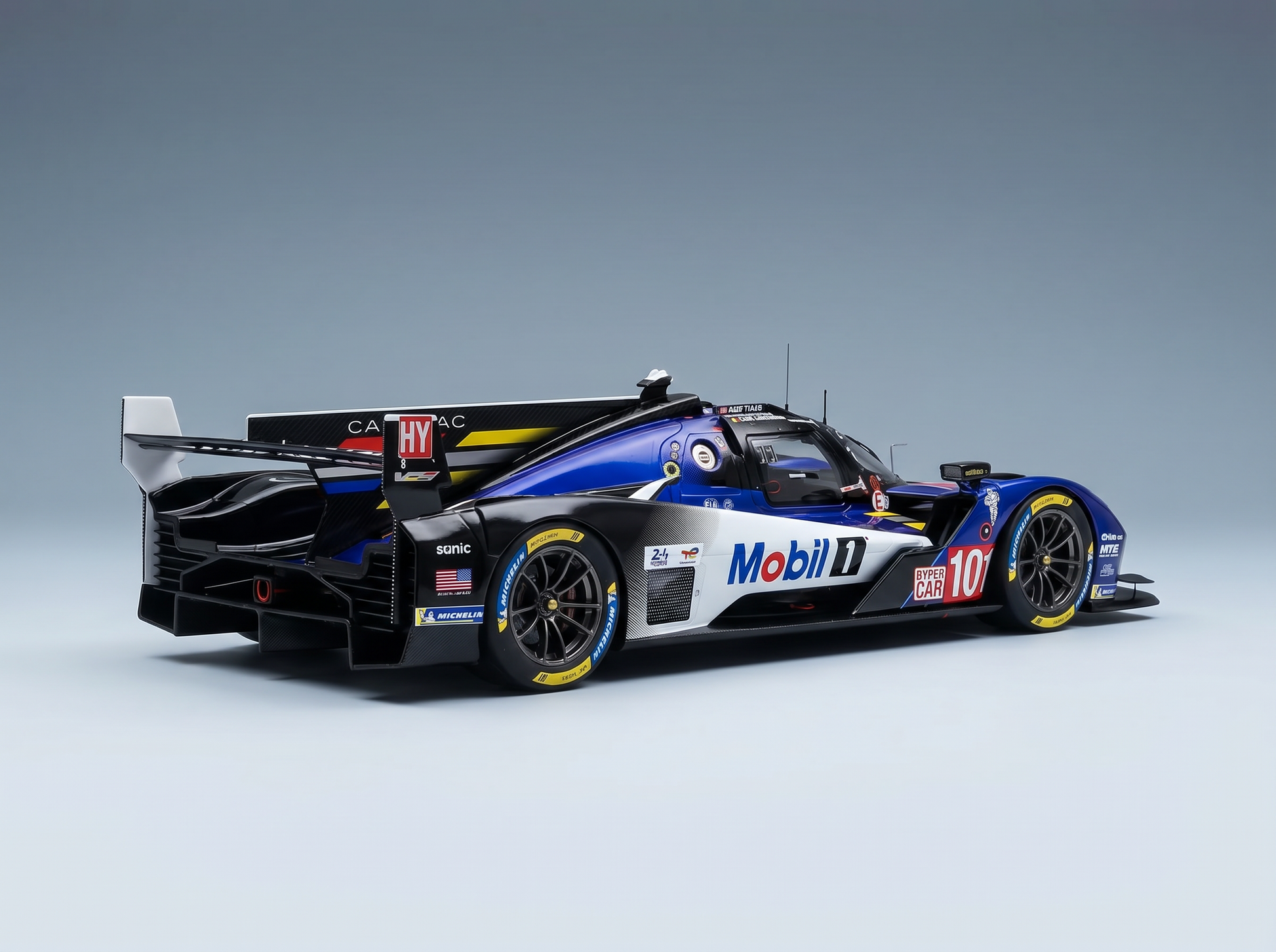 CADILLAC - V-SERIES R 5.5L V8 TEAM CADILLAC WTR N 101 24h LE MANS 2025 FILIPE ALBUQUERQUE - JORDAN TAYLOR - RICKY TAYLOR - WHITE BLUE Scale model car on Vroomi