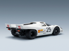 Weißes Porsche 917K-Modellauto im Maßstab mit Shell- und Bosch-Lackierung, Startnummer 25, von Vroomi