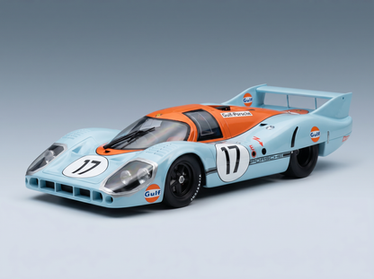 Gulf Porsche 917K Modellauto in Hellblau und Orange mit der Startnummer 17, erhältlich bei Vroomi