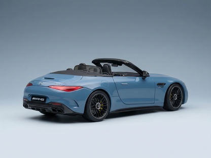 modellino in scala della Mercedes-AMG SL63 blu modellino Vroomi, caratterizzato da un design elegante e da una lavorazione curata nei minimi dettagli.