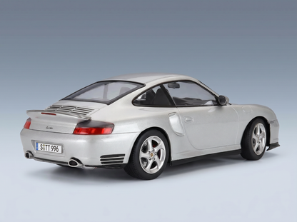 porsche-911-996-turbo-coupe-2000-silver-road-cars-364 - Vroomi