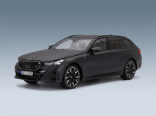 BMW - SÉRIE 5 i5 M60 TOURING G99) Break SW 2024 - Gris givré