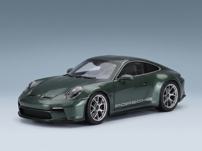PORSCHE - 911 992 S/T COUPE 2023 - GREEN MET