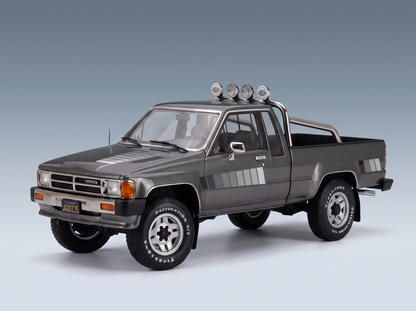 TOYOTA - HILUX PICK-UP TRUCK XTRA CAB 4x4 1985 - GREY