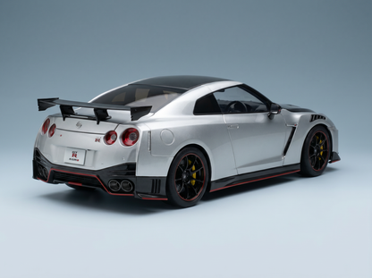 NISSAN - GT-R (R35) NISMO COUPE 2022 - SILVER CARBON