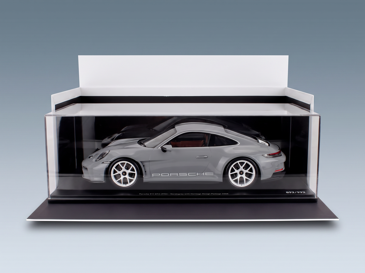 Porsche 911 992 S/T Coupé Heritage Design Package 2024 Nardo Grey Schuco 1:12 scale model - image 2