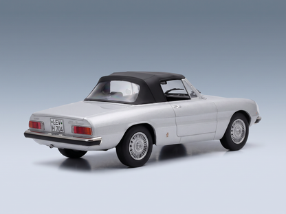 ALFA ROMEO – DUETTO 2000 SPIDER 1973 – SILBER