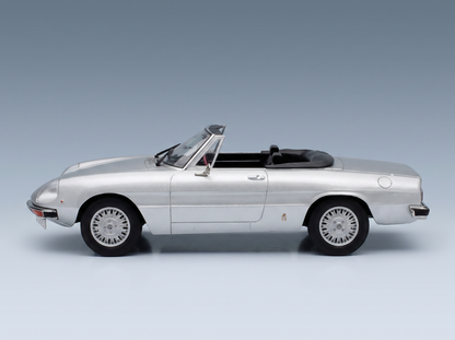 ALFA ROMEO – DUETTO 2000 SPIDER 1973 – SILBER