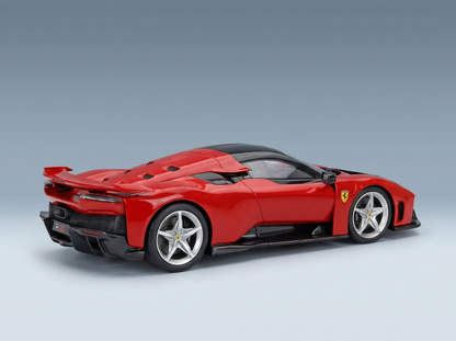 ferrari-f80-2024-silver-rims-con-vetrina-with-showcase-rosso-corsa-red-black-road-cars-466 - Vroomi